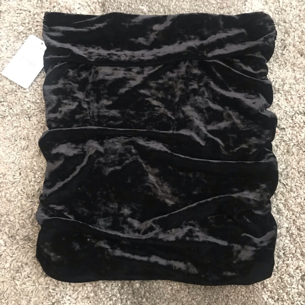 Free People stretch velvet skirt size M
